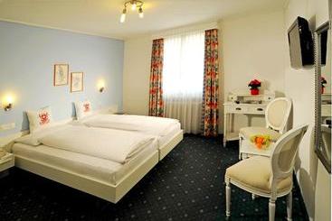 Hotel Weisses Kreuz