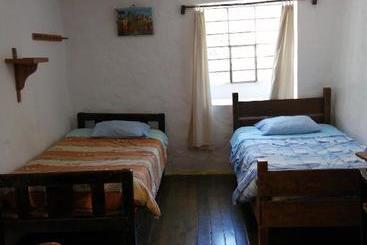 Hospedaje El Tambo B&b