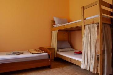 هاستل Cozy Place At The Admiralty