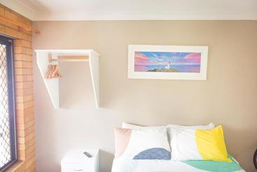 هاستل Backpackers Holiday Village