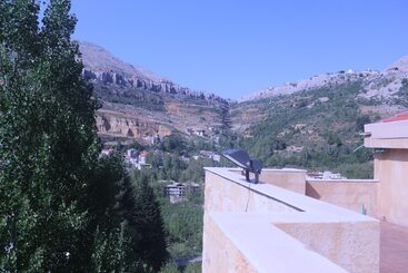 هتل آپارتمان Soiree De Faraya