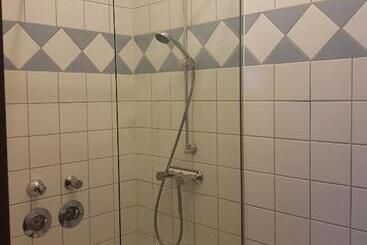관광객 아파트 Apartment Im Luisenviertel   Grün