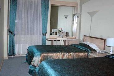 Akdamar Hotel