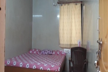 호텔 Ratna Gharbha Residency