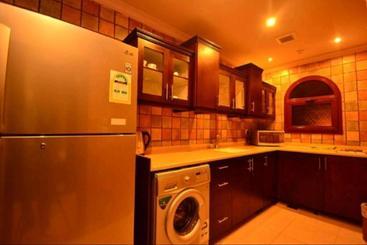 Al Ramla Al Hamra Furnished Units