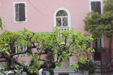 هتل Albergo Giardino
