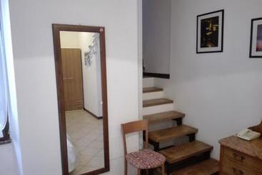 هتل Albergo Giardino