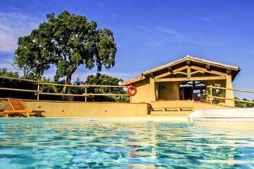 Rural Hotel Agriturismo La Luciana