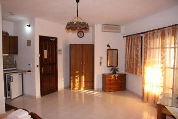 هتل آپارتمان Mary