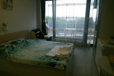 Apart Hotel Iglika