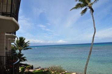 استراحتگاه Kahana Reef
