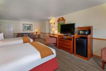 فندق Apple Tree Inn; Surestay Collection By Best Western