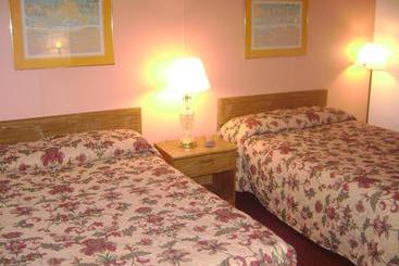 هتل Red Carpet Inn Rome