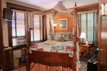 هتل The Australian Walkabout Inn Bed & Breakfast