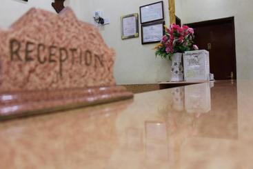 Majan Guest House L.l.c