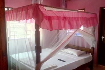 تختخواب و صبحانه Danga Guest House