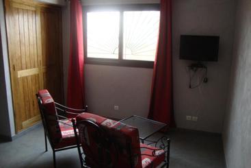 تختخواب و صبحانه Le Clos Des Oliviers