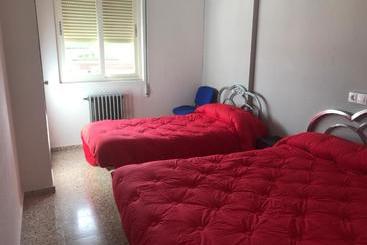 هتل Hostal San Miguel