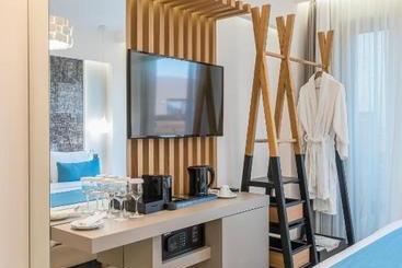 Epos Luxury Beach Hotel / Adults Only 16+