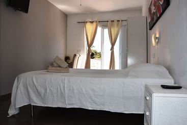 Bed & Breakfast Sardonyx
