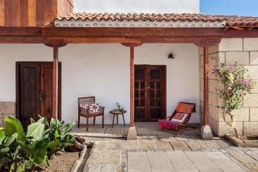 El Sitio De La Casa