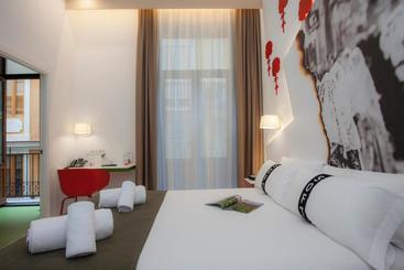 هتل Casual Socarrat Valencia   Adults Only