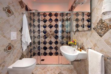 پانسیون Delle Rose Suites