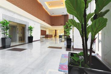 هتل Grand Majestic Residence