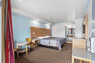 בית מלון כפרי Regency Inn Near Boardwalk & Hurlburt Field