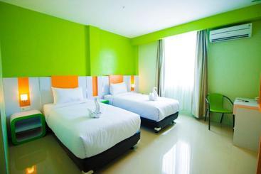 בית מלון כפרי Hannah  Syariah