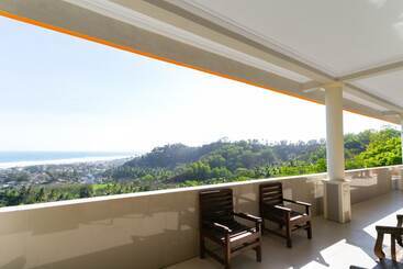 هتل Reddoorz Near Parangtritis Beach