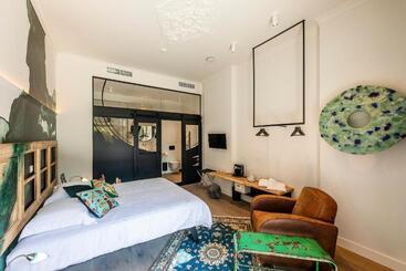 هتل Barefoodgiulia