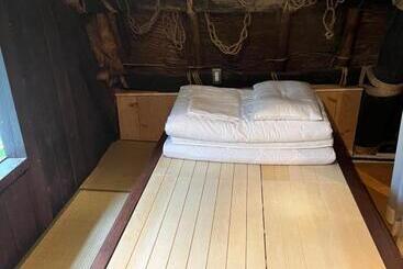 Albergue Guesthouse Kazura