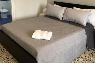 B & B Raffaello