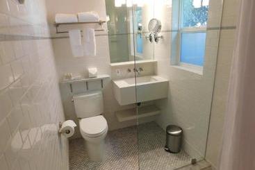 هتل Le Petit Pali Brentwood