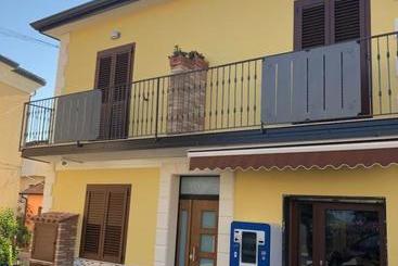 تختخواب و صبحانه Agriturismo Casa Giusta