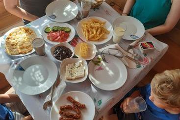 پانسیون Guest House Genti