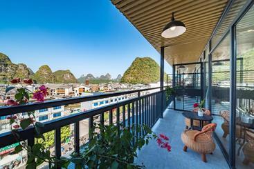 هتل Global Village Mountain View Yangshuo