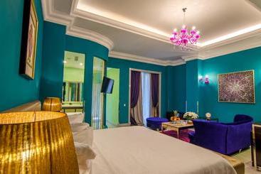 Phoenicia Boutique Hotel & Casino - Adults Only