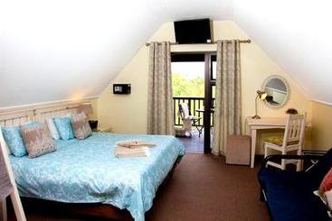 Warmkaros Bed & Breakfast