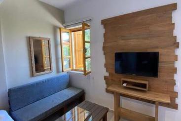 Old Town Hotel Dhermi