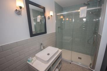 تختخواب و صبحانه Seaclusion Luxury Guest Accommodation