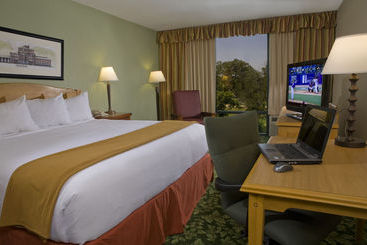 هتل Cabot Lodge Millsaps