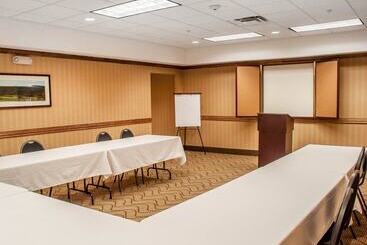 هتل Quality Inn Near Walden Galleria Mall