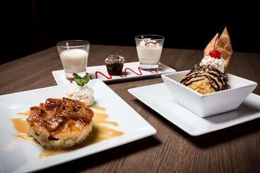 Radisson Hotel & Conference Center Coralville   Iowa City