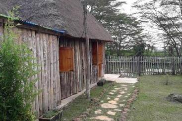 هتل Nyasi Eco Resort Kajjansi