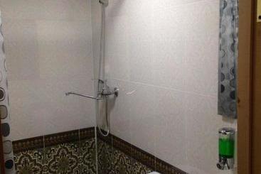 پانسیون Parviz Guest House