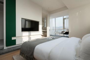 هتل Chongqing White Inn