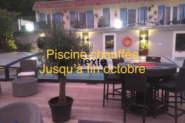 هتل La Piscine