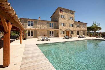 تختخواب و صبحانه Domaine De La Chapelle